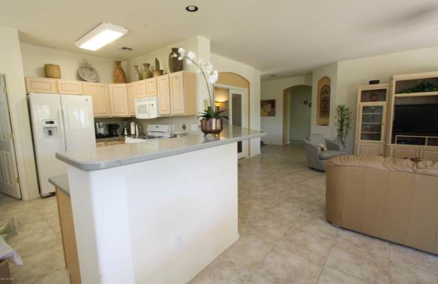 9524 N Twinkling Shadows Way Gallery 4