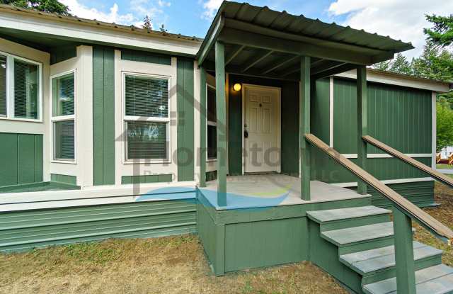 3-Bedroom, 2-Bath Corner Lot Home in Hayden with Ample Storage! - 89 East Walrose Loop, Hayden, ID 83835