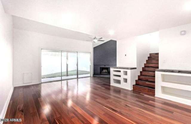 1530 S River Drive photos photos