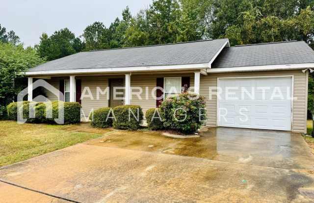 3 Bedroom, 2 Bathroom Home For Rent in Tuscaloosa, AL! Available NOW! photos photos