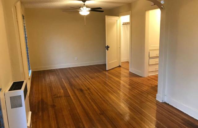 3615/3617 Edenhurst Ave. Gallery 4
