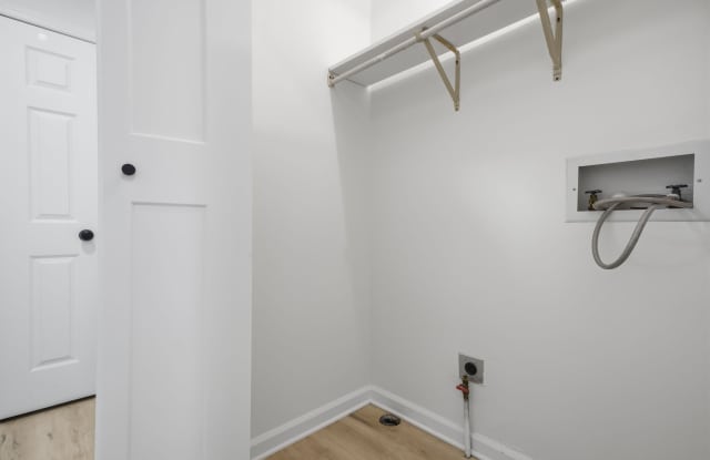 2034 Dunbar Dr Gallery 3