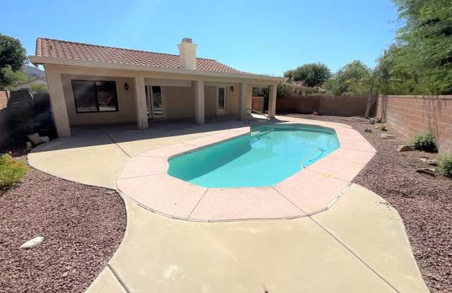 Foothills Location - 3 Bedroom 2 bath on cul-de-sac with Sparkling pool photos photos
