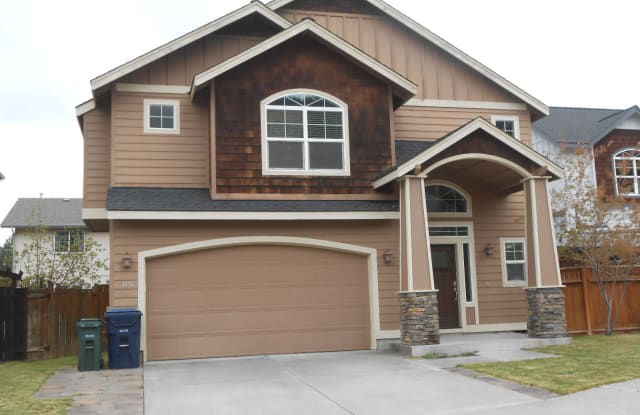 1056 Northeast Parkview Court photos photos