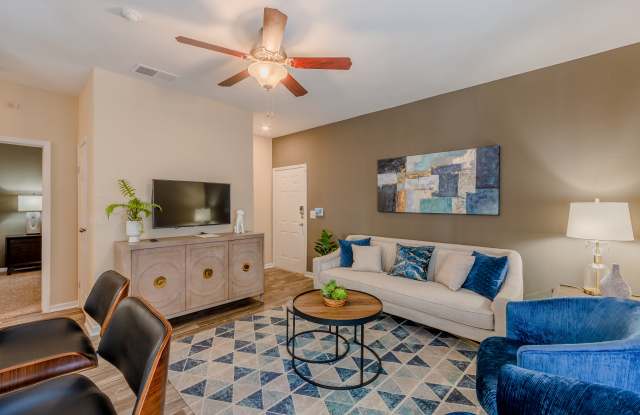Country Club Gallery 2