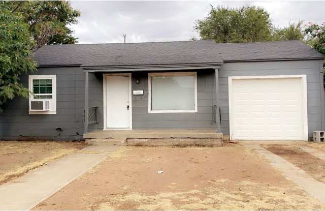 Self Showing - 2017 64th 2Bed/1Bath photos photos