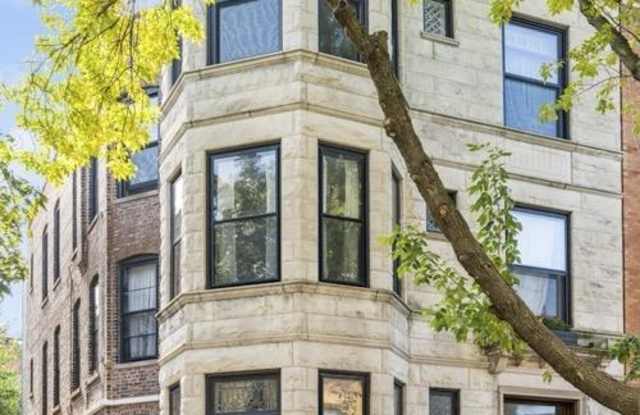 729 W Roscoe photos photos