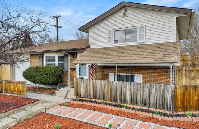 3205 East Pikes Peak Avenue - 3205 East Pikes Peak Avenue, Colorado Springs, CO 80910 3205 East Pikes Peak Avenue - 3205 East Pikes Peak Avenue, Colorado Springs, CO 80910