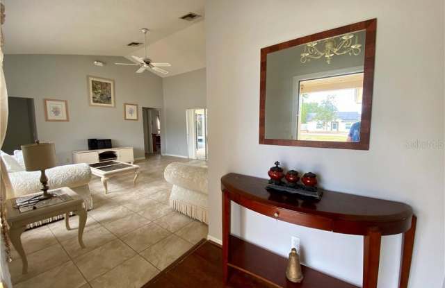 352 WINDWARD WAY Gallery 4