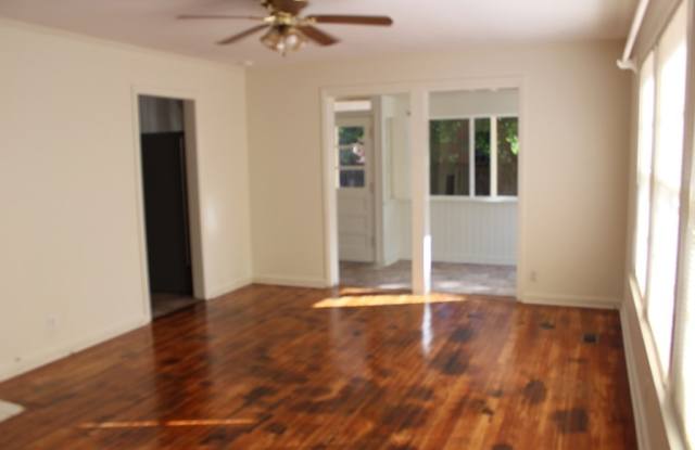 827 Dusy St. Gallery 2