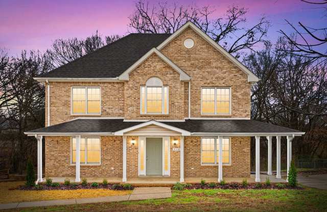 Spacious 3 bedroom 2 1/2 bath home for rent! photos photos