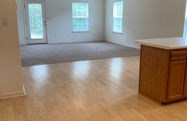 134 Springwood Lane Gallery 1