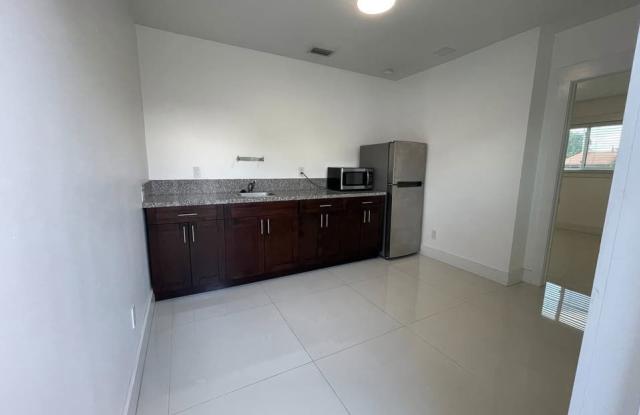 541 West 49th Street photos photos