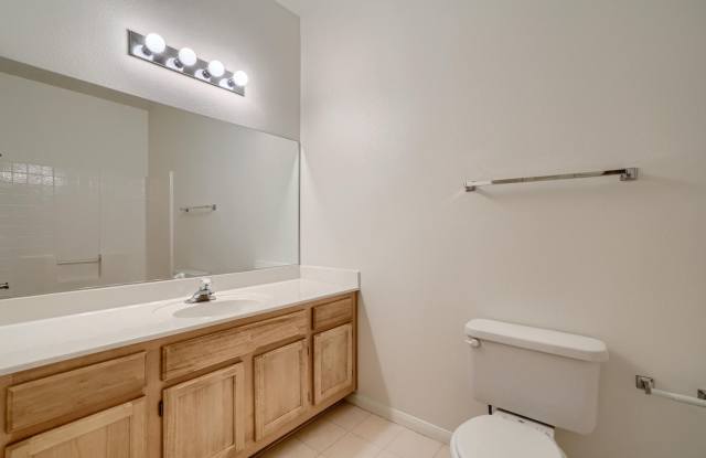 Spacious 2-Bedroom Condo for Rent in Summerlin! photos photos Spacious 2-Bedroom Condo for Rent in Summerlin! photos photos