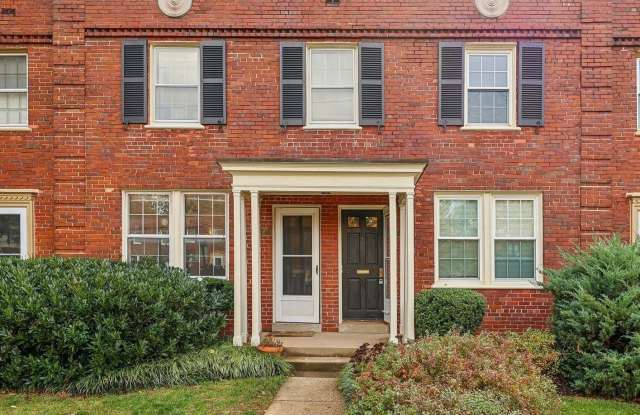 2700 16TH Street S unit: 647 photos photos