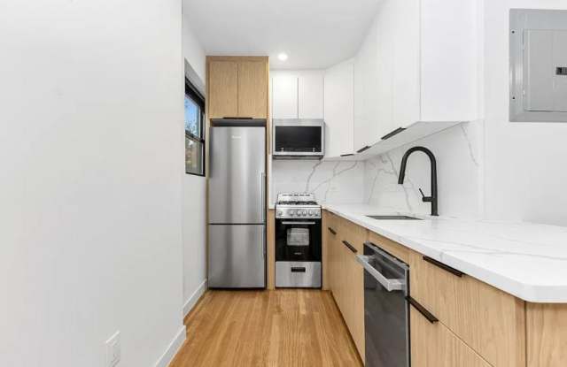 268 West 21st Street Gallery 3
