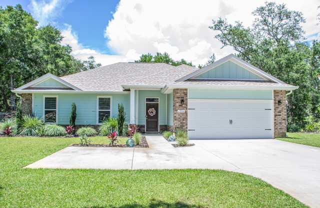 6884 East Bay Boulevard - 6884 East Bay Blvd, Navarre, FL 32566
