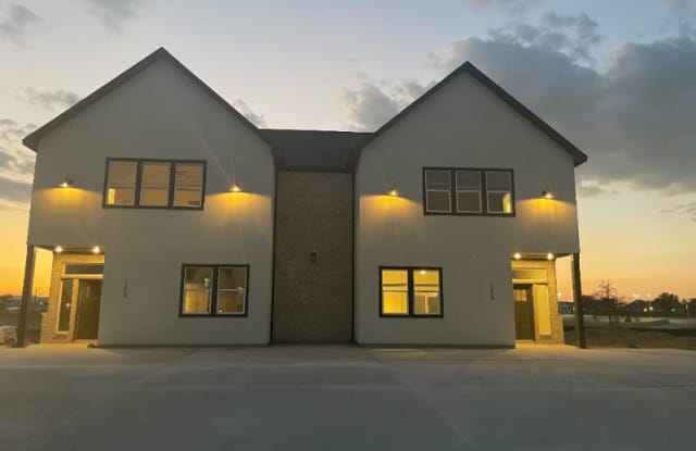 125 Micah Point A - 125 Micah Point, La Vernia, TX 78121