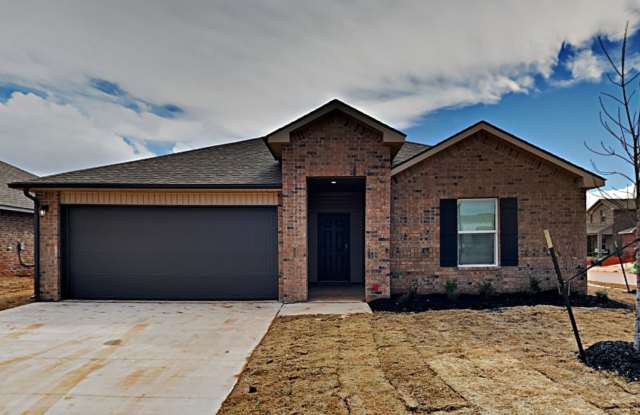 Beautiful 4 Bedroom 2 Bathroom Home in Piedmont Schools on a Corner Lot Gallery 1