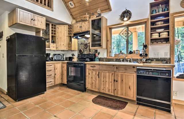 21561 E. Hideaway Ln. Gallery 4