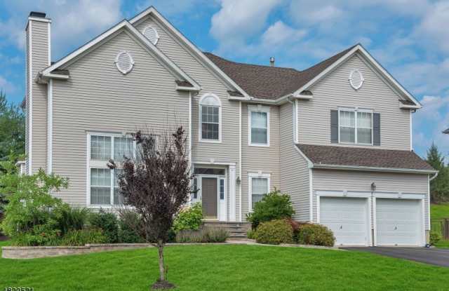 86 HILL HOLLOW ROAD - 86 Hill Hollow Road, Morris County, NJ 07849