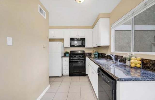2151 E Aroma Dr Gallery 2
