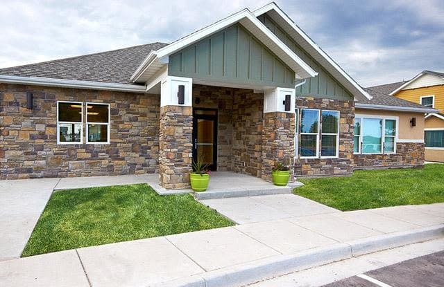 Cove at Pleasant View Town Homes photos photos