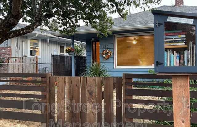 1630 15th Ave SW photos photos
