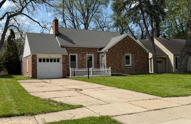 3121 Cheltenham Road photos photos