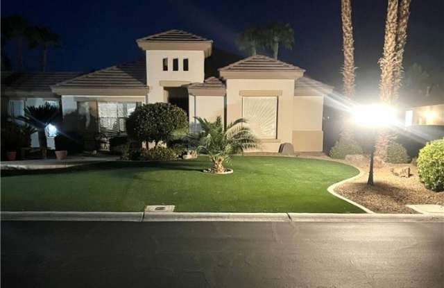 7220 Shallowford Avenue - 7220 Shallowford Avenue, Las Vegas, NV 89131