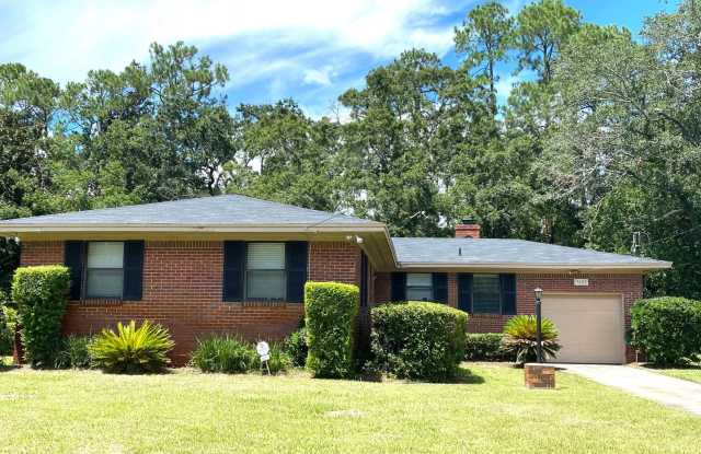 3621 Marianna Road Gallery 2