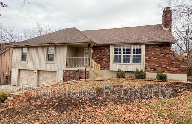 1011 SW Lorman Dr photos photos