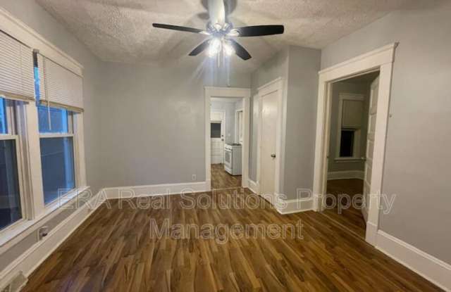 3212 Chestnutdale Down Left Gallery 3