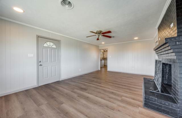 226 Glen Meadows Drive Gallery 4