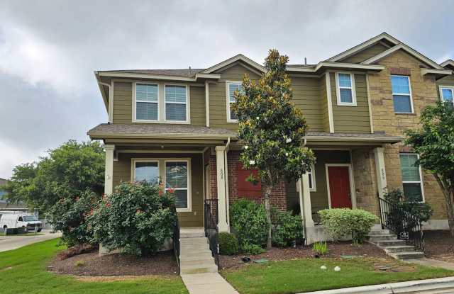 Beautiful Two-story 3 bed / 2.5 bath Home in Cedar Park Gallery 3