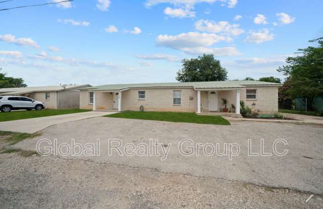 138 Shawn Ln - 138 Shawn Lane, Guadalupe County, TX 78155