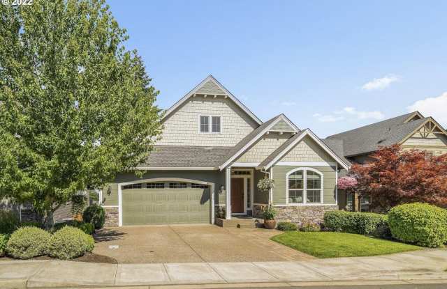 Spacious Bull Mountain 4 Bedroom Home with Hardwood Floors, Gourmet Kitchen, Two Balconies & Backyard Gallery 1