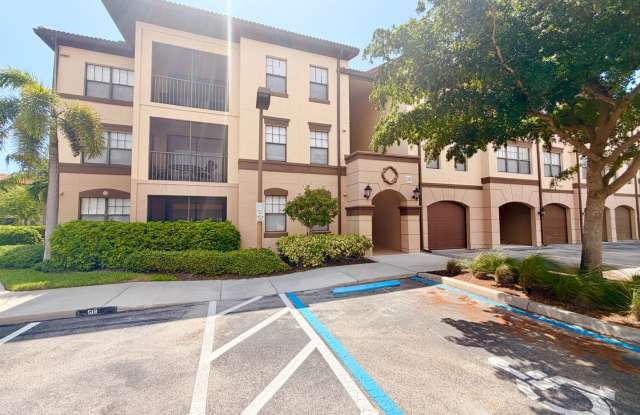 ** POSITANO PLACE ** 2 BED / 2 BATH - CONDO - GARAGE INCLUDED - CENTRAL NAPLES - ANNUAL RENTAL photos photos