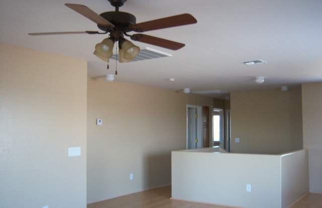 GREAT 4BEDROOM/3BATH HOME WITH ALL THAT YOU NEED!!! - 1403 East Rolls Road, San Tan Valley, AZ 85143