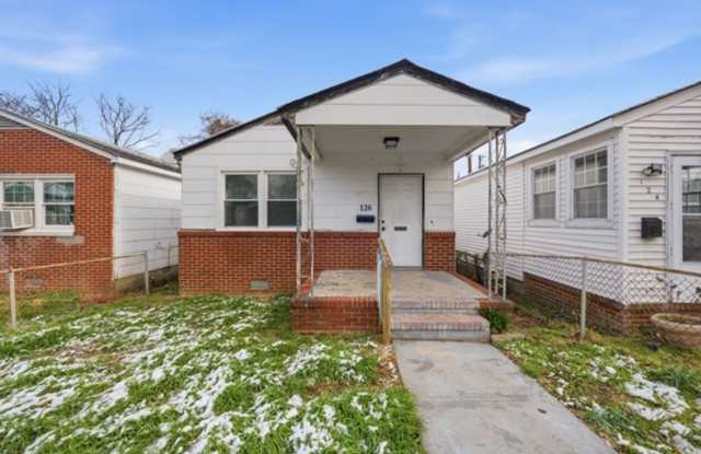 Charming 3bd/1ba Rancher photos photos Charming 3bd/1ba Rancher photos photos