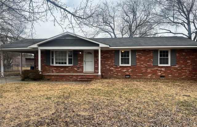 1204 Cullen Drive photos photos
