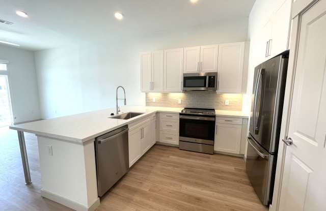 2880 La Frontera Boulevard photos photos