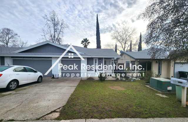 Charming Citrus Heights 2bd/2ba Duplex with 1 Car Garage photos photos