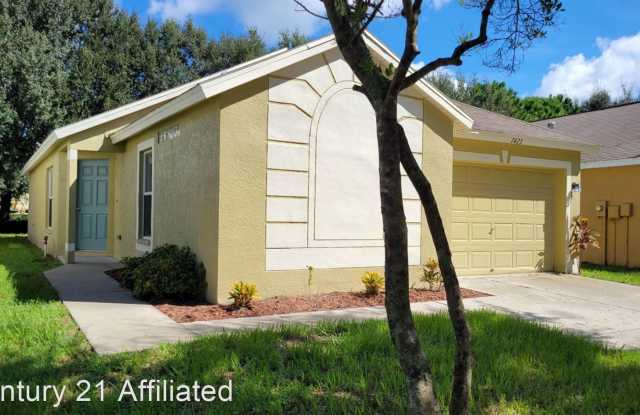 7423 Oxford Garden Cir. - 7423 Oxford Gardens Circle, Apollo Beach, FL 33572