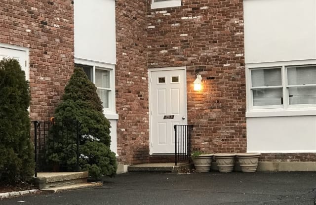 Kolich Manor - 27 Belltown Road, Stamford, CT 06906