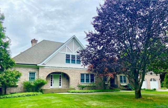 190 Jackson Landing Gallery 2