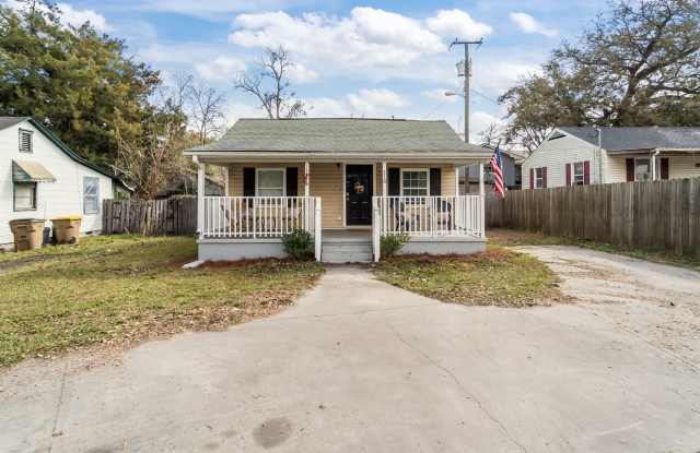 Timeless Charm Meets Modern Comfort – 2BR Home in Port Wentworth Gallery 3
