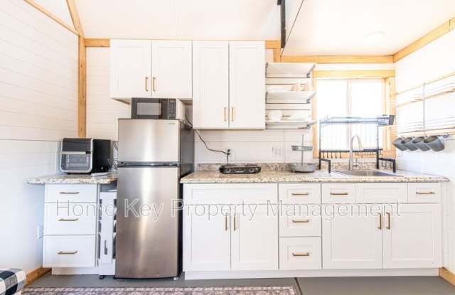 1607 S Scenic Sunrise Dr Gallery 2