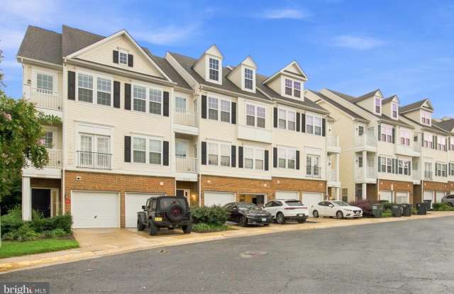 13913 HOLLOW WIND Way Gallery 2