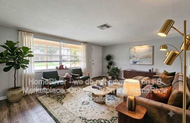 7832 Eugene Dr Gallery 2
